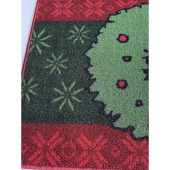 Peanuts Snoopy Christmas Wreath 18 x 30" Accent Rug Mat Holiday NEW - Picture 6 of 11